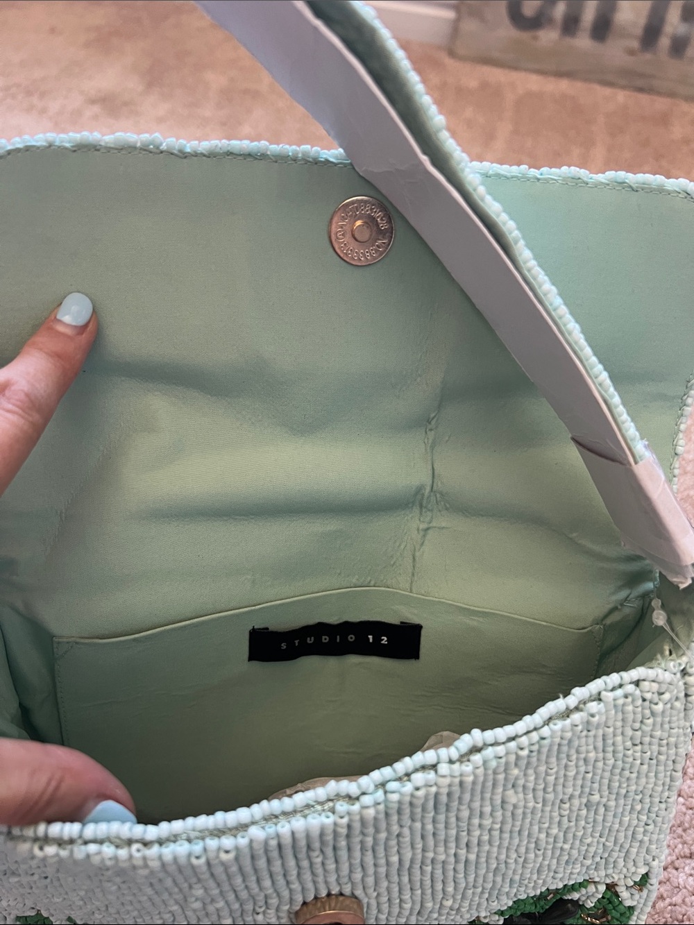 NWT Studio 12 Hand Beaded Green and White Mini Shoulder Bag - Picture 5 of 6